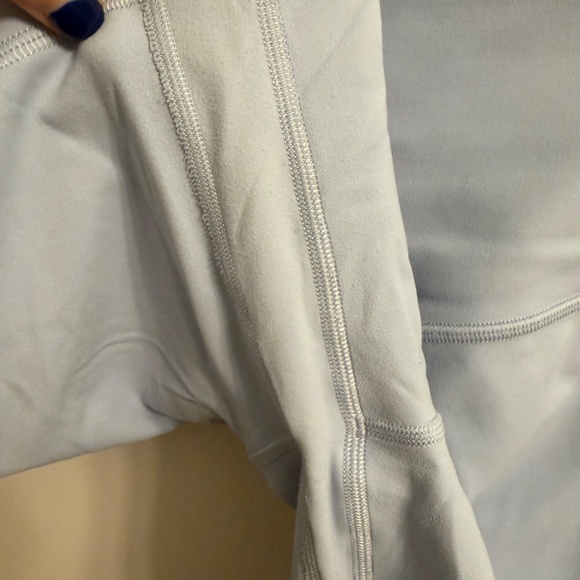 Lululemon Align Shorts Size 12 - Picture 4 of 5